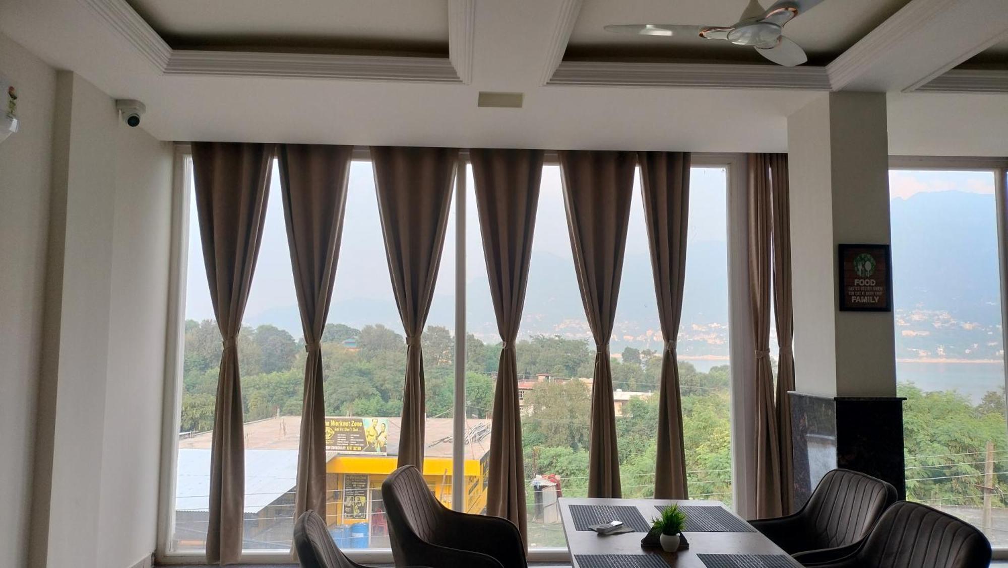 Govind Sagar View Hotel & Restaurant Bilaspur  Zewnętrze zdjęcie