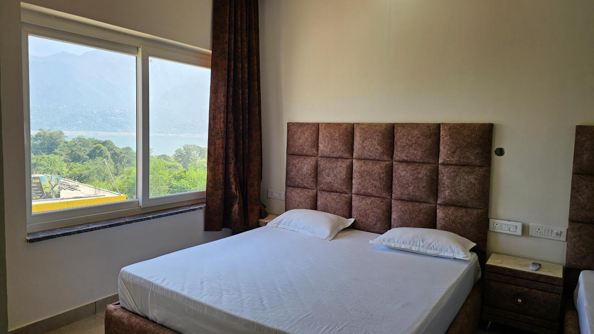 Govind Sagar View Hotel & Restaurant Bilaspur  Zewnętrze zdjęcie